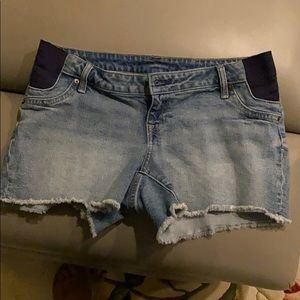 Gap maternity jean shorts
